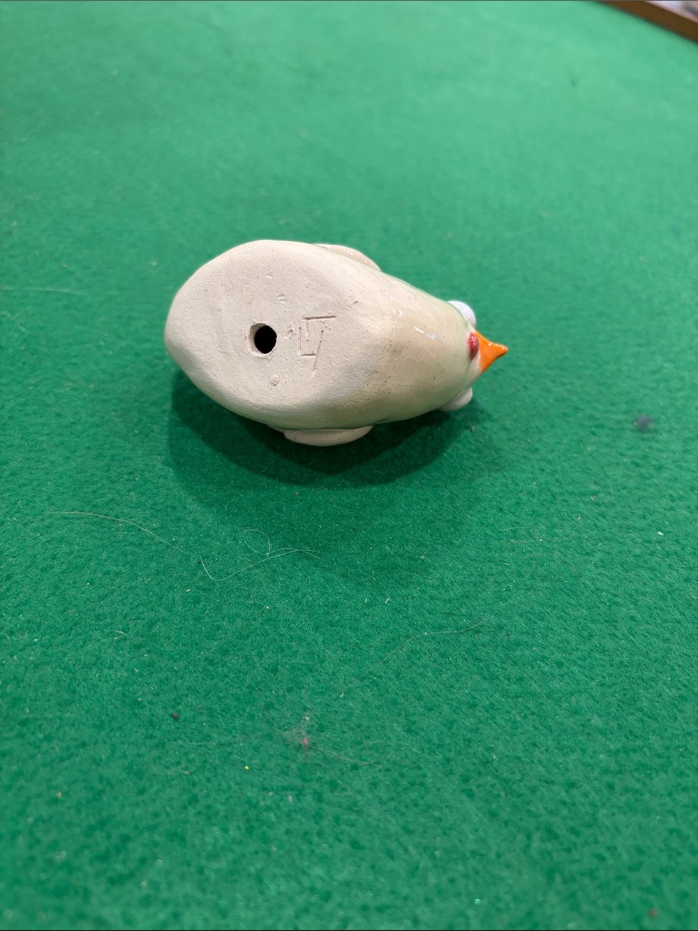 Handmade Ceramic chicken - Picture 3 of 3